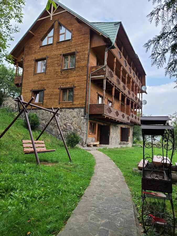 Отель Гуцульская хата Яремче