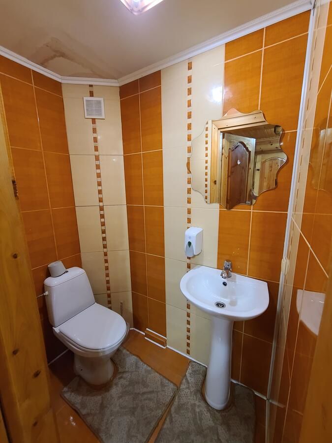 Отель Гуцульская хата Яремче