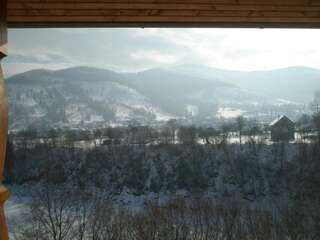 Отель Гуцульская хата Яремче Люкс-24