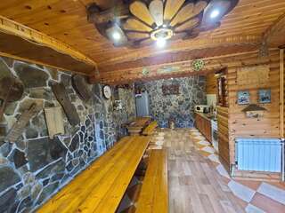 Отель Гуцульская хата Яремче Люкс-42