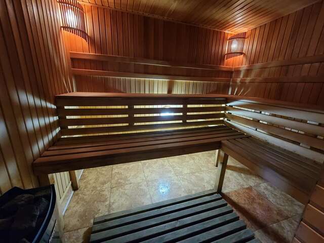 Отель Гуцульская хата Яремче-24