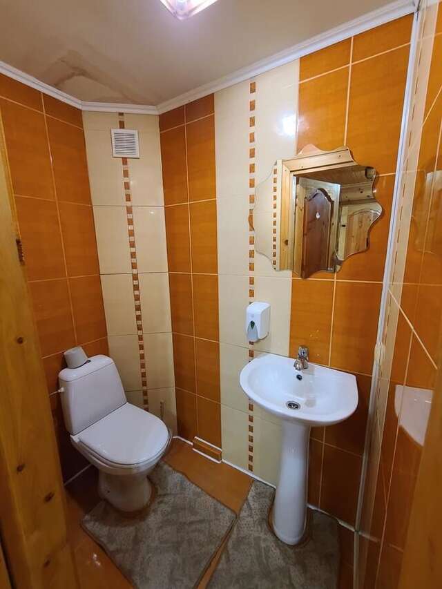 Отель Гуцульская хата Яремче-11